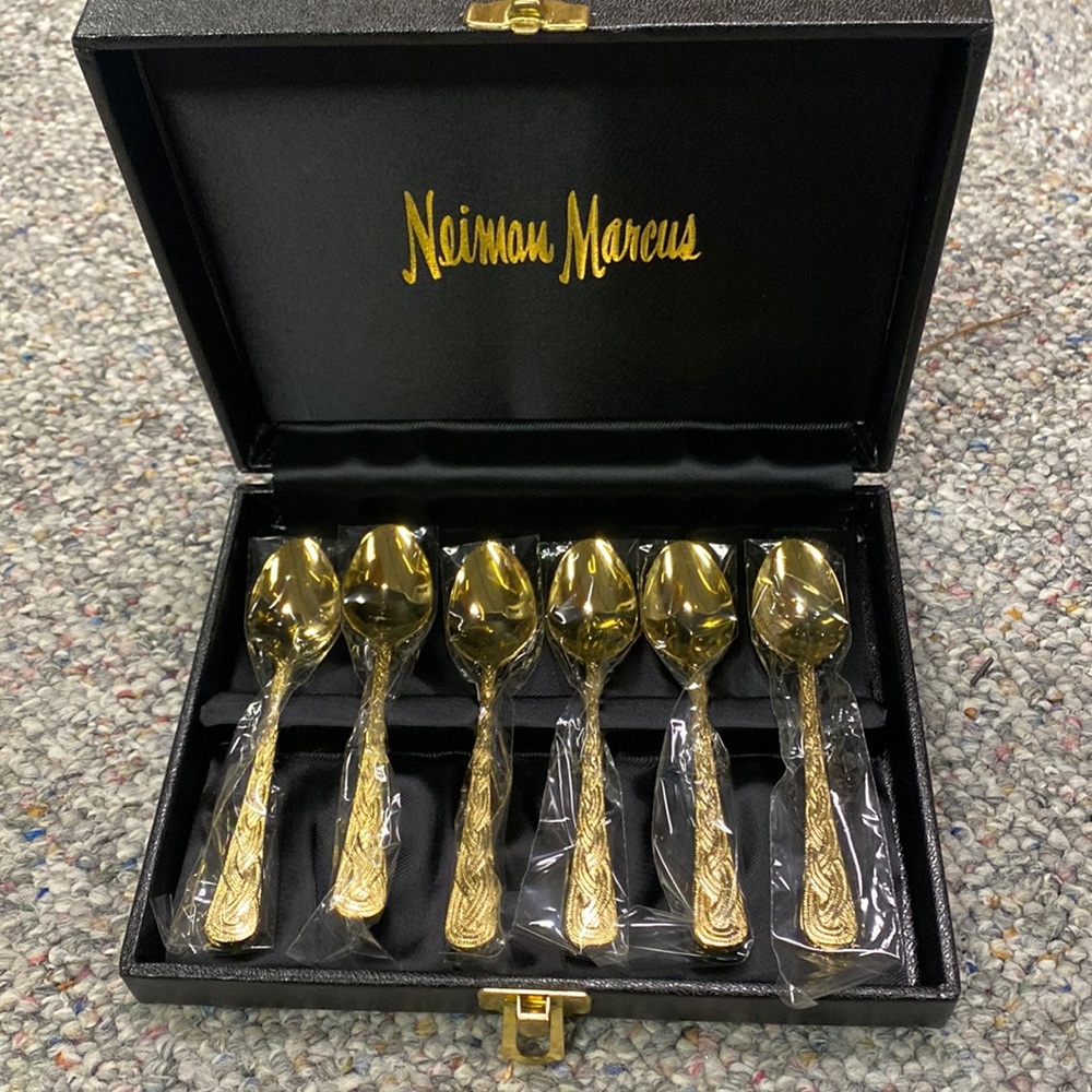 SOLD!!Nieman Marcus 24 carat gold Spoon (Set of 6)
